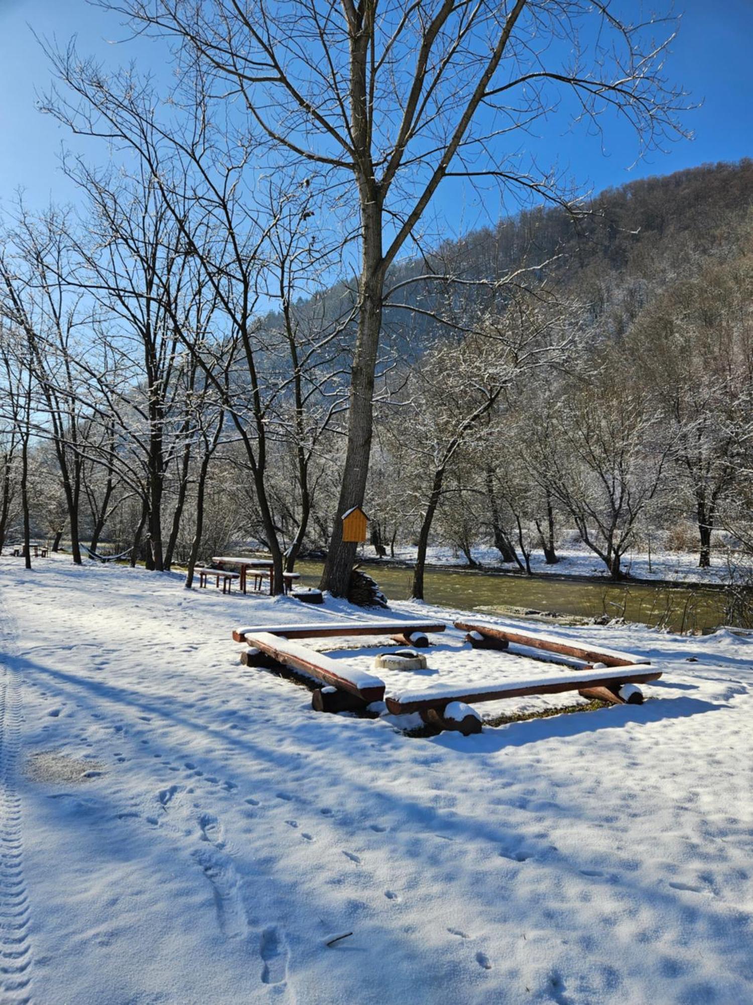 Casute Zavoi Bulz Villa Dış mekan fotoğraf